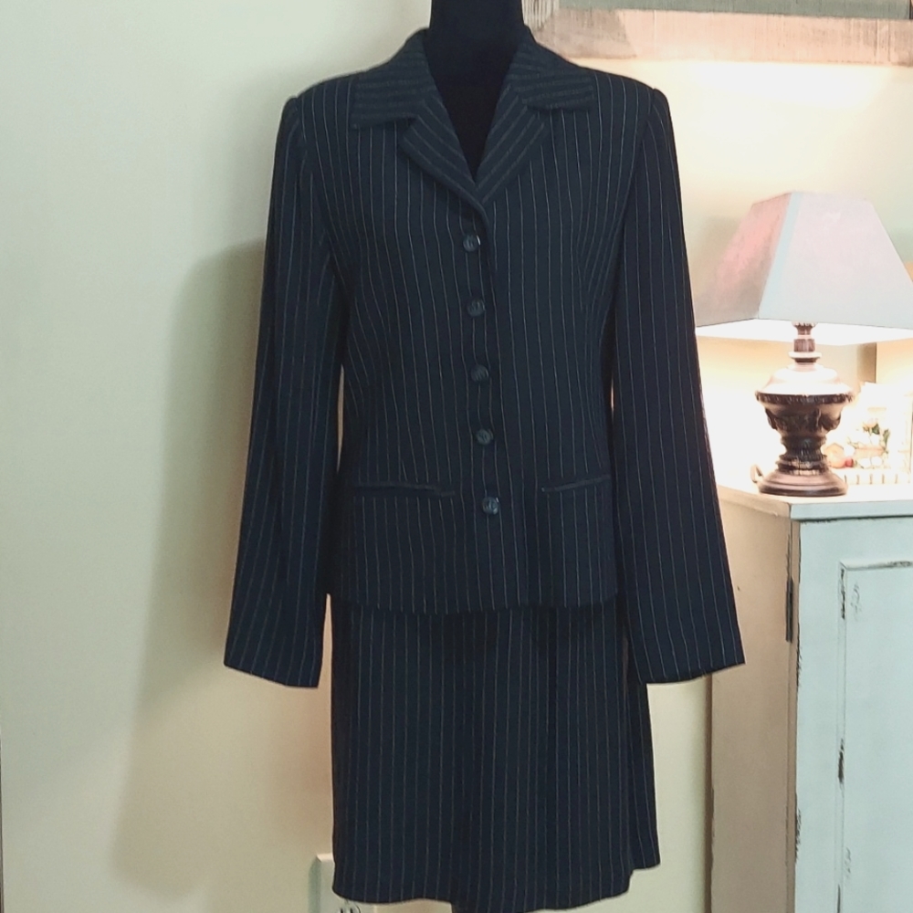 Business Suit